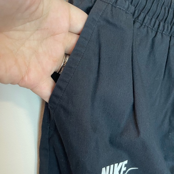 Nike SB women’s Black Jogger 5 pocket drawstring bootcut Pants size small - Picture 4 of 9